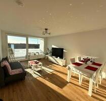 Renovierte, helle & voll möblierte 2-Zimmer-Wohnung mit Balkon - Berlin Charlottenburg-Wilmersdorf