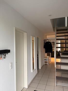 Foto - Helle 3-Zimmer-Maisonette-Wohnung (86 qm)