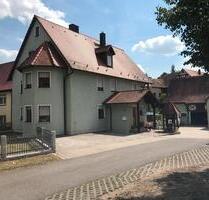 Einfamilienhaus mit Scheune und vielen Nutzungsmöglichkeiten - Buch am Wald