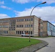 Große Gewerbehalle in Bernau bei Berlin – teilbar, 247 Zugang