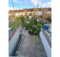 vermiete kleines Reihenmittelhaus in 86163 Augsburg