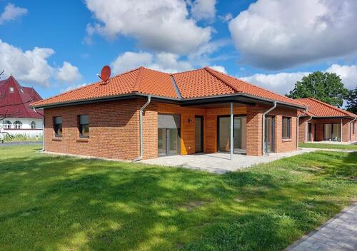 Foto - Moderner Bungalow zu vermieten - 1.200,00&nbsp;EUR Kaltmiete, ca.&nbsp; 110,00&nbsp;m&sup2;
