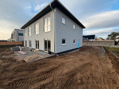 Foto - 5 Zimmer Doppelhaushälfte zur Miete in Magdeburg