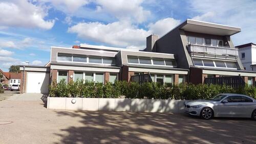 Foto - Wunderschöne 3-Zi.-Whg. 92 m² (EG)