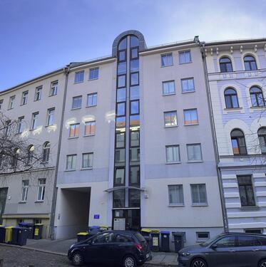 Foto - Schöne 2-Raum-Wohnung mit Einbauküche im Charlottenviertel (Park1709))