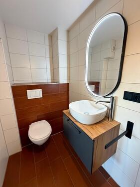 Foto - Sanierte Dachgeschosswohnung (ohne Maklerprovision!)