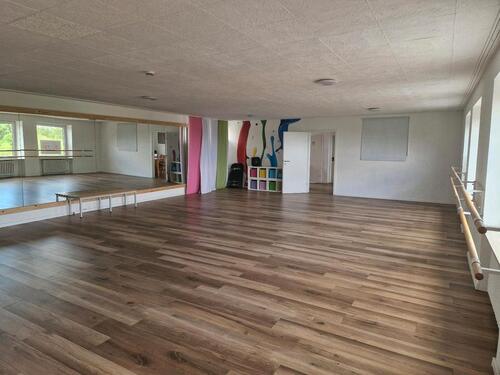 Foto - Tanzsaal, Kursraum, Yogaraum, Raum für Unterricht und Kurse