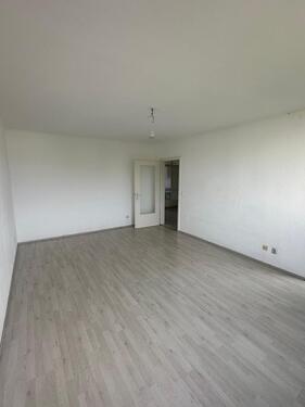 Foto - 4 Zimmerwohnung - 1.400,00 EUR Kaltmiete,