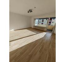 Helle 3 Zimmer Wohnung sofort bezugsfertig - Bamberg Gereuth