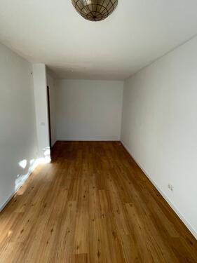 Foto - Erdgeschoßwohnung in München zur Miete