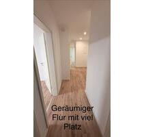 Helle 4-ZKB Wohnung VK-Heidstock,110 m², modernisiert, 2 WC - Völklingen