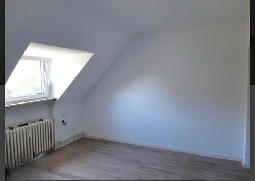 Foto - 1.5 Zimmer Dachgeschoßwohnung zur Miete in Duisburg