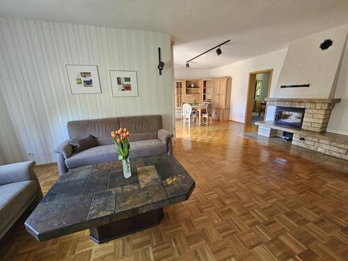 Foto - 8.5 Zimmer Einfamilienhaus zur Miete in Hannover