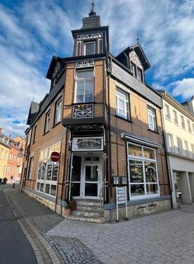 Foto - Mehrfamilienhaus mit Lokal in Edelsteinstadt