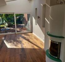 Großzügige 4,5-Zimmer Terrassenwohnung mit großem Garten & Sauna - Hamburg Harburg