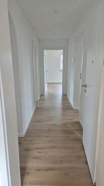 Foto - Erstbezug nach Sanierung lichtdurchflutete 3.5 Zi DG-Wohnung