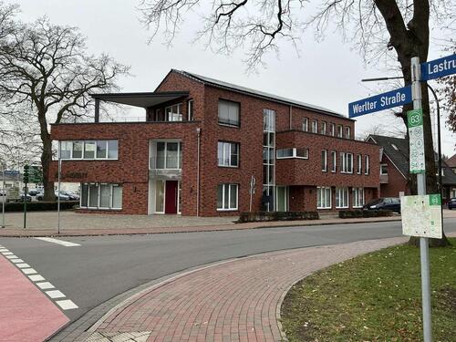 Foto - Elegant & zentral: Hochwertige Wohnung im 1. OG mit Balkon im Zentrum von Lindern (Oldb.)