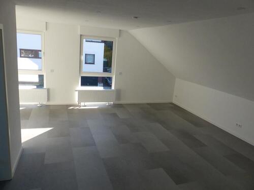 Foto - 4 Zimmer Wohnung im 2-Familienhaus zu vermieten