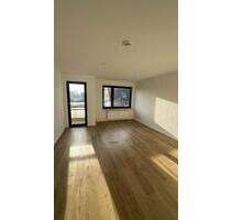 Helle 3-Zimmer-Wohnung im HP oder im 1. OG jeweils mit Balkon in Itzehoe-Wellenkamp – sofort frei!