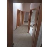 67 m² - Helle 2 Zimmer-Wohnung mitten in Weinheim zu vermieten