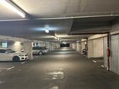 Foto - Großzügiger Tiefgaragenstellplatz in Mannheim Neuhermsheim