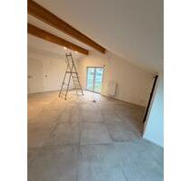 Neue Dachgeschosswohnung mit traumhaften Ausblick Mietwohnung - Dürrholz