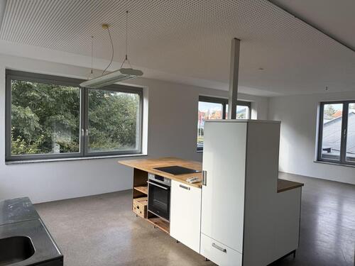 Foto - Helle 3-Zimmer-Wohnung mit Terrasse in sehr guter Lage 120qm - auch als Praxis Büro nutzbar