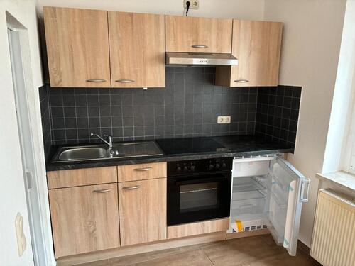 Foto - 1 Raum-Wohnung, Eisenberg - 250,00&nbsp;EUR Kaltmiete, ca.&nbsp; 30,00&nbsp;m&sup2;