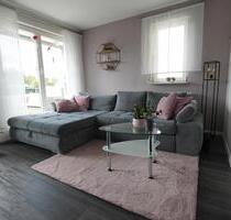 2,5 Zi-Whg. S-Stammheim, mit Balkon + Garage, provisionsfrei - Stuttgart Neuwirtshaus