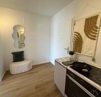 Helles 1-Zimmer-Apartment mit Balkon in Unterschleißheim – ab sofort verfügbar und frisch renoviert