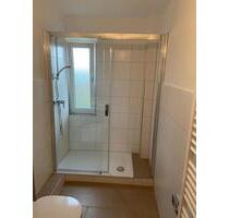 ** Attraktive 2-Zimmer-Wohnung mit Loggia in Essen-Holsterhausen – Nähe Uniklinikum **