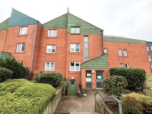 Foto - Wie für mich gemacht! Gepflegte zwei Zimmer Wohnung im Dachgeschoss frei!