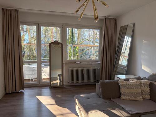 Foto - Bezugsfrei ab sofort! Moderne 2-Zi.-Wohnung in Steglitz + Möbel