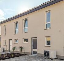 Moderne Doppelhaushälfte im Stil Stadtvilla - Muldestausee