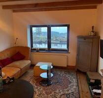 Schöne kleine Wohnung direkt am Fluss…. - Osten