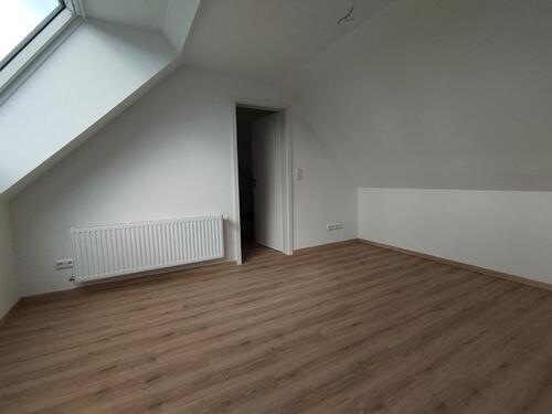 Foto - 2 Zimmer Dachgeschoßwohnung zur Miete in Südbrookmerland
