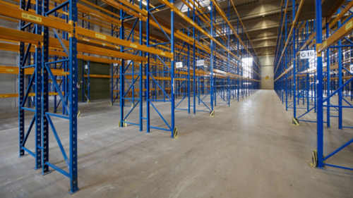 Foto - Freie Lagerfläche Free storage - 7,00&nbsp;EUR Kaltmiete, ca.&nbsp; 2.000,00&nbsp;m&sup2;