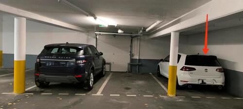 Foto - Tiefgarage Garage Stellplatz Parkplatz in der Innenstadt