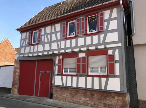 Foto - Fachwerkhaus mit großem Grundstück