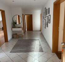 Helle großzügige 4 ZKB Wohnung + Balkon, DG - Niederfischbach