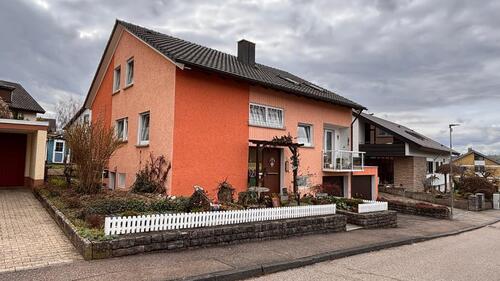 Foto - 8 Zimmer Einfamilienhaus zum Kaufen in Mundelsheim