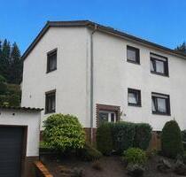 Charmantes Einfamilienhaus (Doppelhaushälfte) in Fischbach - Quierschied