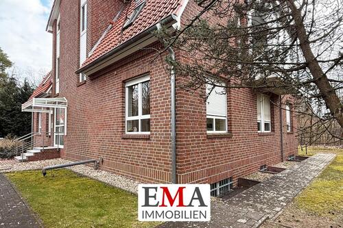 Foto - Provisionsfrei - großzügige Gewerbefläche mit fünf Stellplätzen in Falkensee