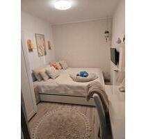 Schöne 1 12 Zimmer Wohnung (befristet auf 1 Jahr) - Berlin Neukölln