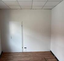 Wohnung in Tambach-Dietharz - 900,00&nbsp;EUR Kaltmiete, ca.&nbsp; 85,00&nbsp;m&sup2; in Drei Gleichen (PLZ: 99869)
