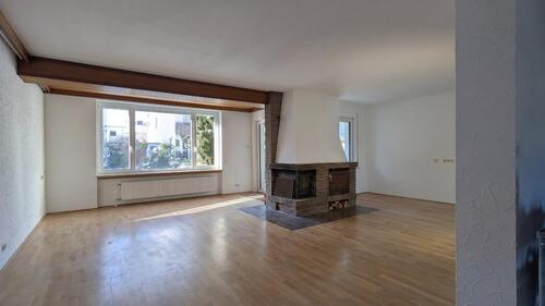 Foto - 8 Zimmer Einfamilienhaus zum Kaufen in Kelkheim (Taunus)