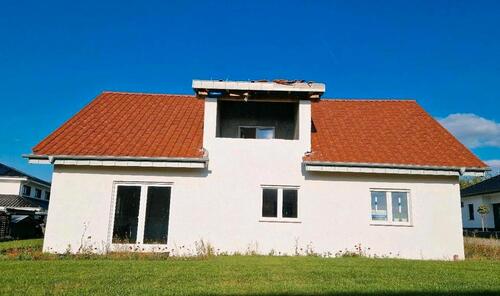 Foto - Ein- Zweifamilienhaus - 300.000,00&nbsp;EUR Kaufpreis, ca.&nbsp; 220,00&nbsp;m&sup2;