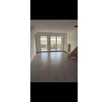 Schöne helle 3,5Zi Wohnung Maisonette, Küche, Balkon & Stellplatz - Durmersheim