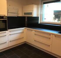 EBK, modern sehr schön renoviert, EG, von privat - Braunschweig Lehndorf-Watenbüttel