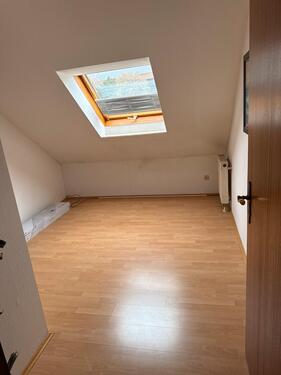 Foto - Dachgeschoßwohnung in Alzey zur Miete